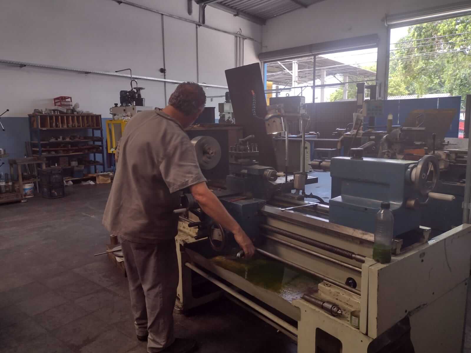 funcionario-1-1600x1200